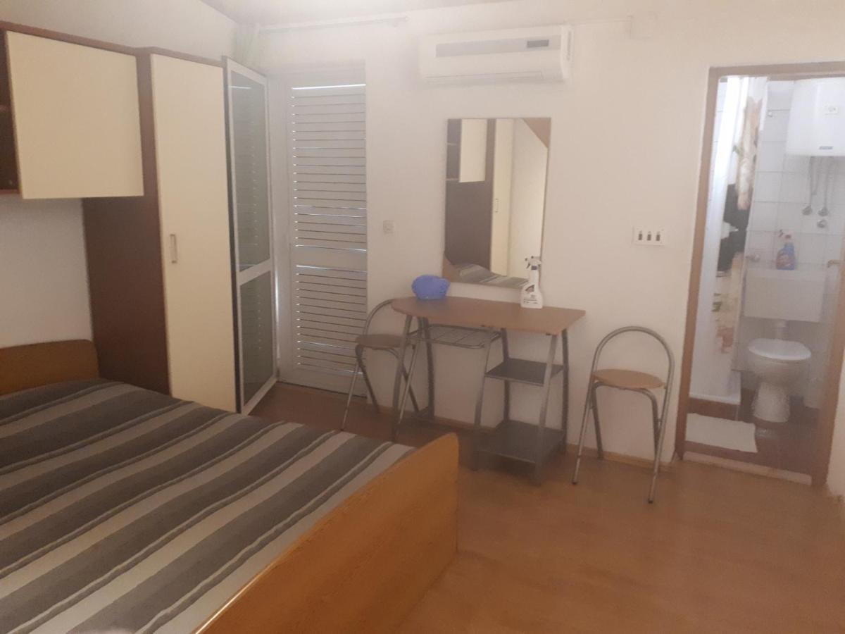 Apartmani Leko Mirjana Башка-Вода Экстерьер фото